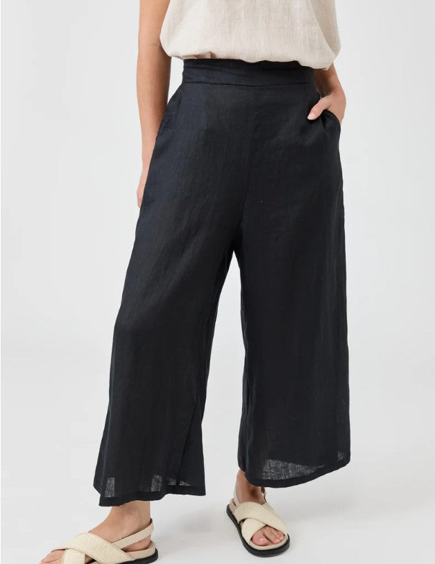 EB & IVE STUDIO CROP PANT [SZ:XSMALL CL:BLACK]