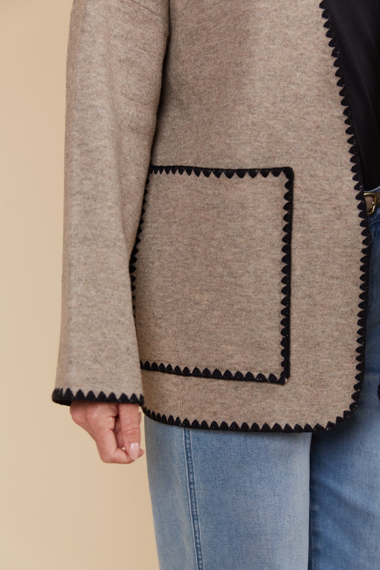 ISLE OF MINE ATHENA CARDIGAN TAUPE XSMALL [SZ:XSMALL]