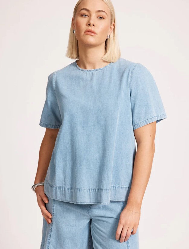 EB & IVE MELENIA DENIM TOP [SZ:XSMALL CL:DENIM]
