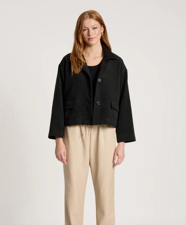 EB & IVE WANDERER CROP JACKET [SZ:SMALL CL:BLACK]